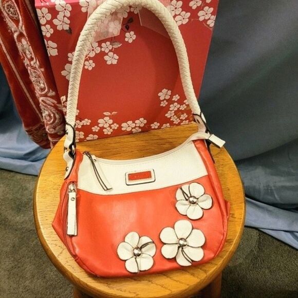 🔥 Pink & White flower Rosetti purse with matching box 🌺 NWOT - Picture 8 of 11